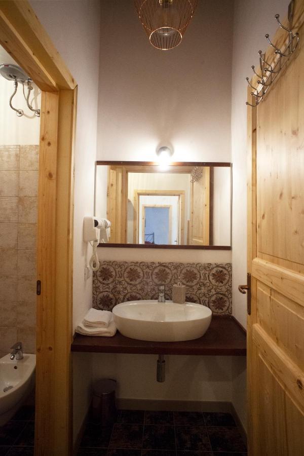 Case Vacanze "Residenze Trapanesi" Трапани Экстерьер фото