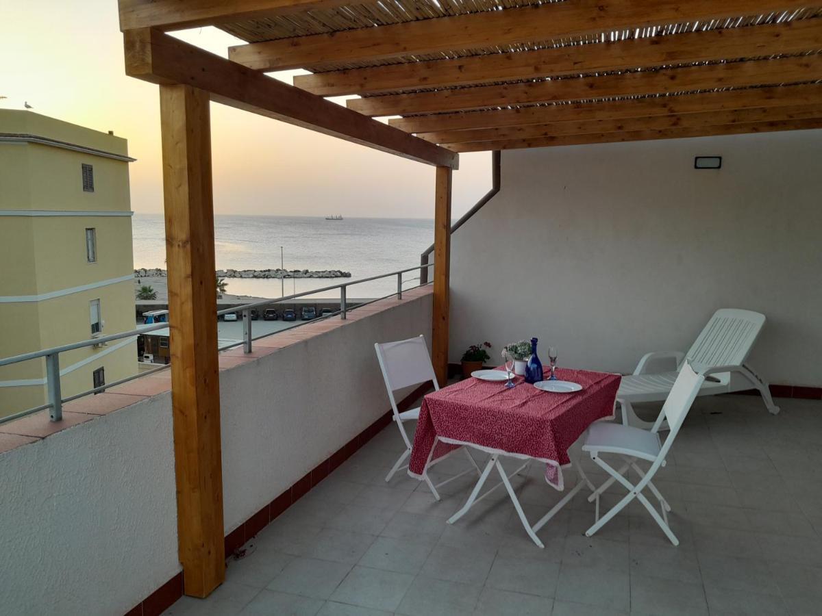 Case Vacanze "Residenze Trapanesi" Трапани Экстерьер фото