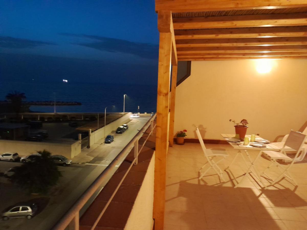 Case Vacanze "Residenze Trapanesi" Трапани Экстерьер фото